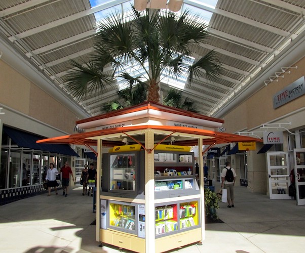Orlando Vineland Premium Outlets is one of the best places to shop in  Orlando