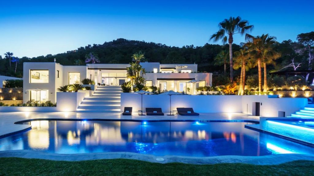 6 Bedroom Villa Ibiza