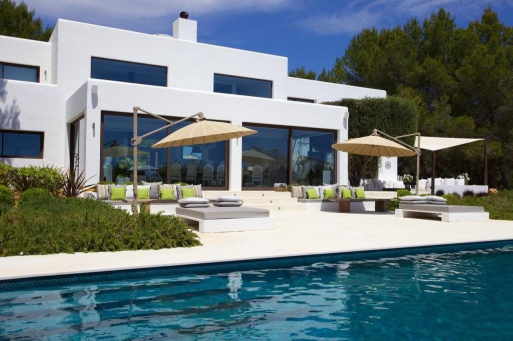 Villa Holidays 2024 from