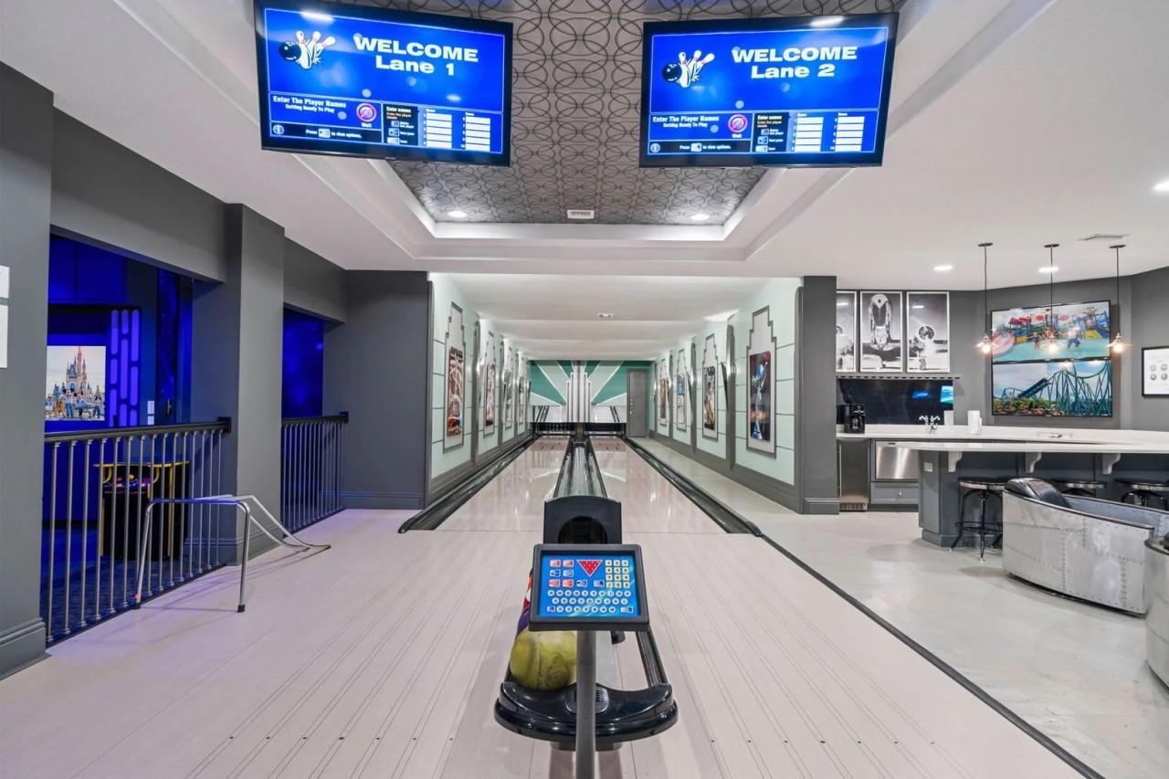 Orlando villas with bowling alleys with a specialist villa feature in Orlando