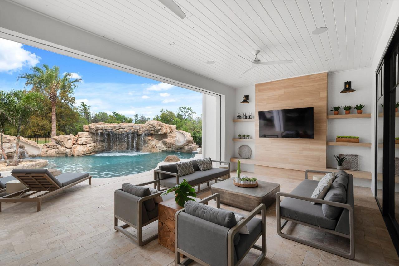 Orlando Villas for UK School Holidays luxury Orlando villa with private pool