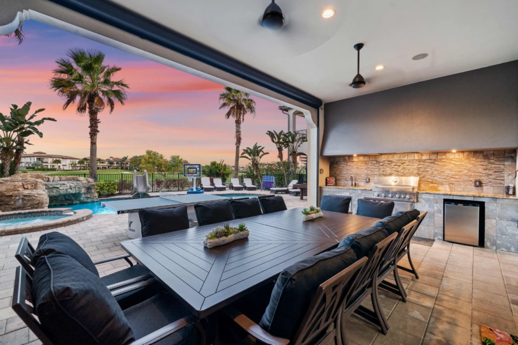 Dining Area in Ultra Luxury Villa 