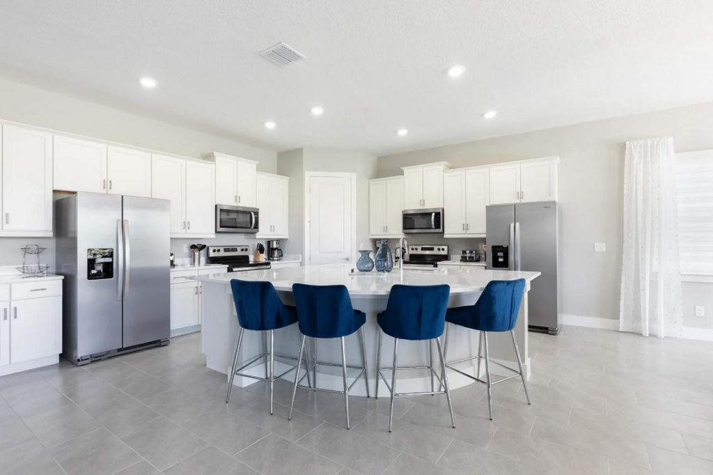 Large Orlando Villas Near Disney World